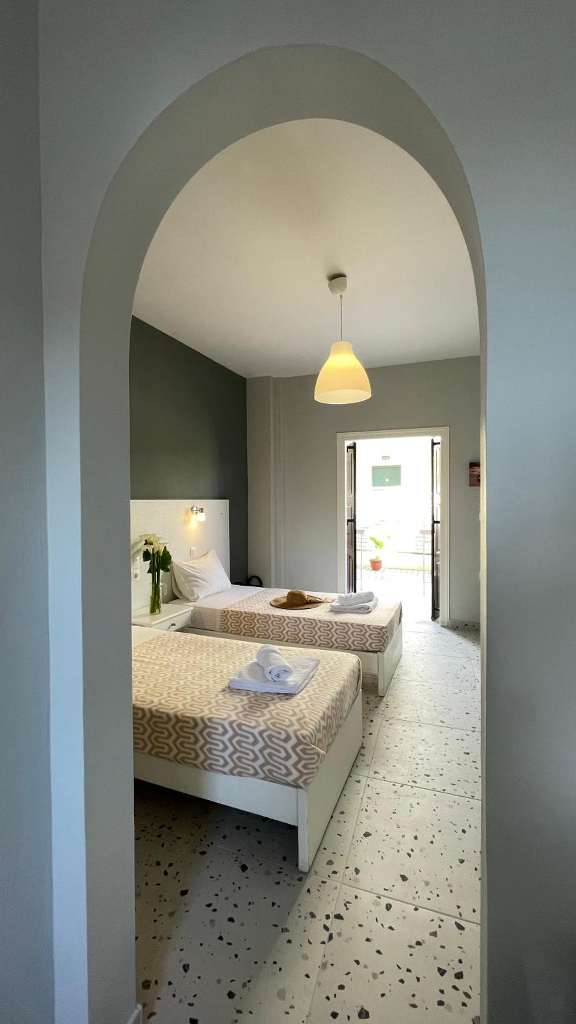 Nine Muses Apartments Kavos Bagian luar foto